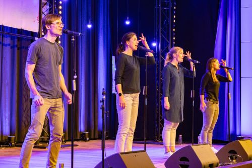 Vocal Champs Contest Auge